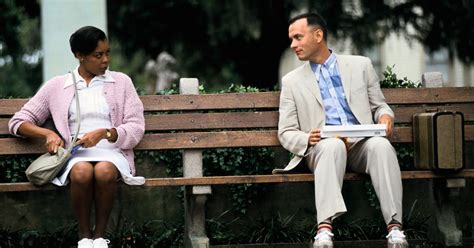 Forrest Gump - A Man Who Witnessed History and Found Love Through His Unconventional Journey!